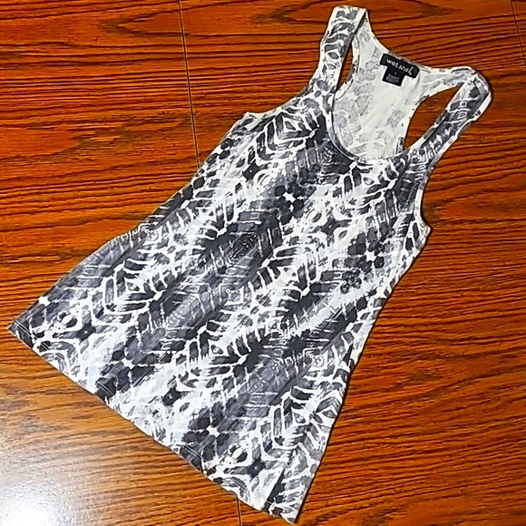 Black and White Abstract Snakeskin Pattern Racerback Tank Top - Layering Tank - Picture 1 of 4